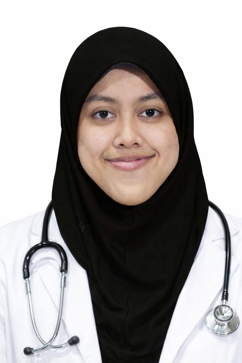 dr. Yosilia Nursakina